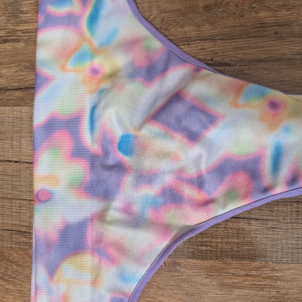 Panties - Picture 2 of 4